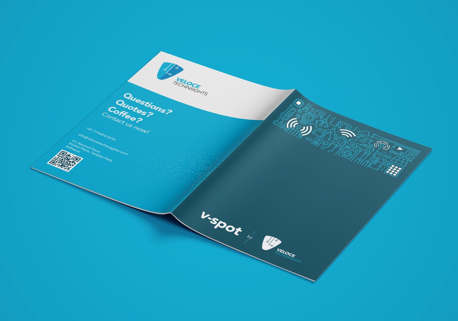a4_brochure_mockup_8